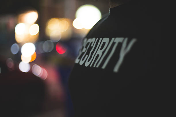Agent de sécurité boite de nuit à Lyon : Comment un agent de sécurité assure-t-il la sécurité des clients dans une boîte de nuit ?